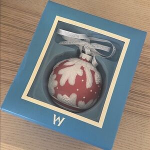 Wedgwood Festive Ornament NEW